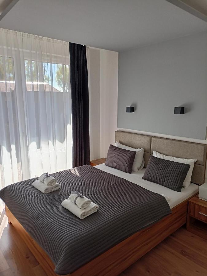 Marina Plaza Apartamenty Jastarnia Exterior photo