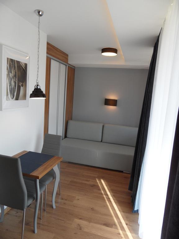 Marina Plaza Apartamenty Jastarnia Room photo